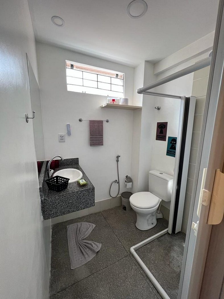 APÊ 102, 2 QUARTOS, TÉRREO | WI-FI 600MB | RESIDENCIAL JC, u